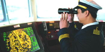 Thuyền viên có nhiệm vụ an ninh tàu biển cụ thể